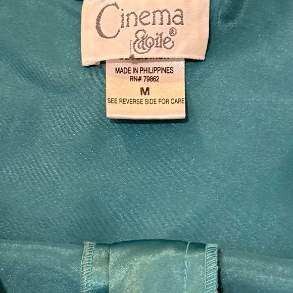 Elegant Teal Satiny Pajama Set - Picture 2 of 8